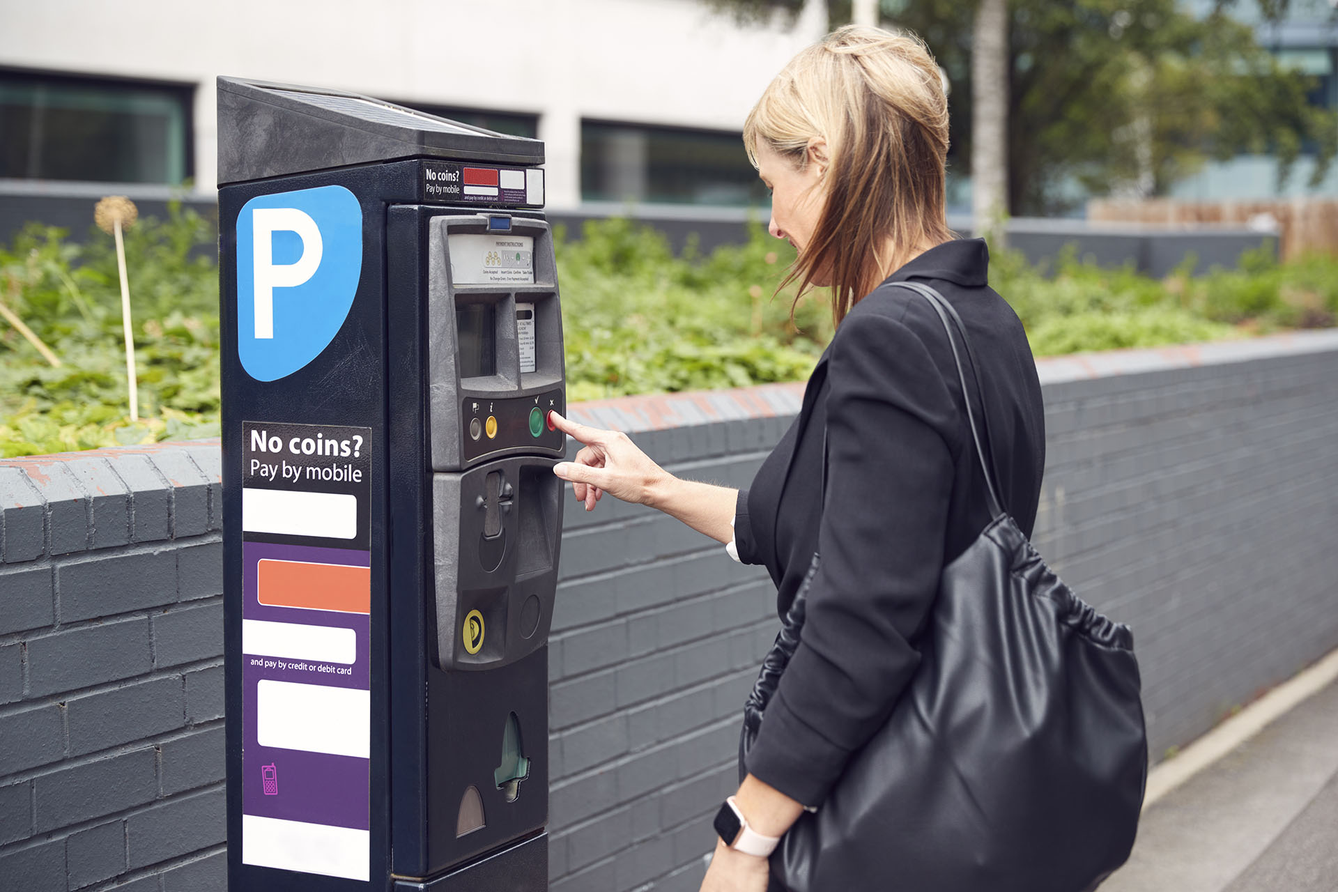 Goedkoop en gratis parkeren in Maastricht Autoverhuur Limburg